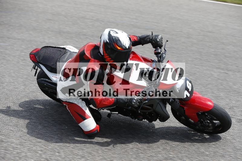 /Archiv-2024/29 12.06.2024 MOTO.CH Track Day ADR/Gruppe gelb/18